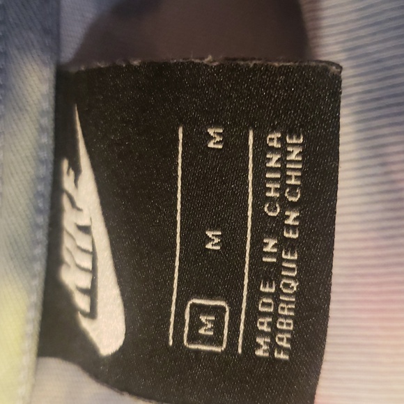 Nike Blue and White Tie-Dye T-Shirt - Picture 3 of 10